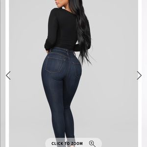 Fashion nova classic high waisted jeans size 7